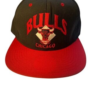 Mitchell & Ness Chicago Bulls Cap Snapback Hat Embroidered Black Red White